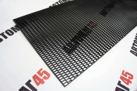 Защитная сетка на решетку радиатора ячейка сота 1x1.5 см мелкая черная 119х40см   