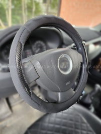 SALMAN  оплетка руля M экокожа перфорация 36-38см черная + карбон GYC-202-1 