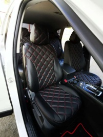 Авточехлы  Mazda CX-5 Мазда СХ-5 низ 3/3 верх 3/3 экокожа черная красная нить ромб   