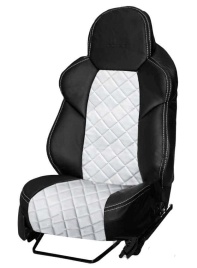 Драйв  чехлы универсальные экокожа Ромбы черный белый комплект   