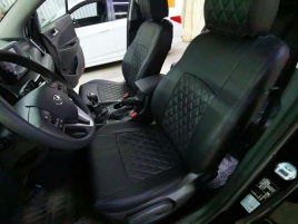 Авточехлы  Hyundai Tucson 3 2015-2021г Kia Sportage 16-22г 4 пок экокожа черная крас.нить ромб Динас