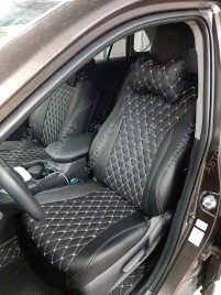 Авточехлы  Toyota Land Cruiser Prado 2017-2022г кузов J150 экокожа черная бежевая нить ромб Maximal