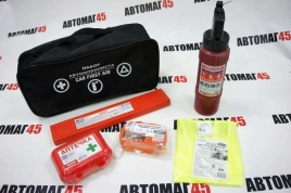 Набор  автомобилиста огнетушитель 2кг аварийный знак трос 5т аптечка жилет  