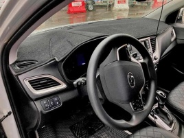 Накидка на панель Hyundai Solaris Хендай Солярис 02.2017-2023г карпет 