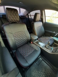 Авточехлы  Mazda 6 Мазда 6 2007-2012г только лифтбэк и универсал экокожа черная красная нить ромб   