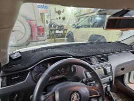 Накидка на панель Skoda Octavia A7 Шкода Октавиа А7 2013-2020г карпет Maximal