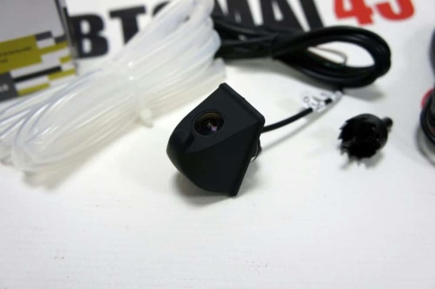 INTERPOWER  Универсальная камера заднего вида IP-950 Aqua c омывателем    фото 5