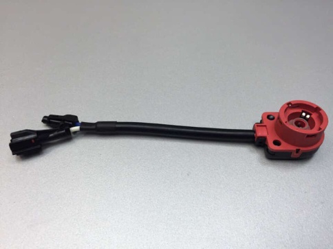 AVS  Переходник на штатный ксенон КЕТ2-D2 красный игнитор    фото 3