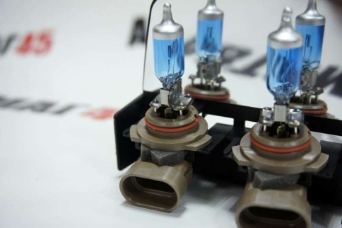 KOITO  лампа WhiteBeam3 HВ4 9006 12V 55W 4200K 2шт    фото 2