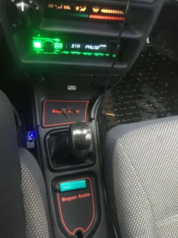 Коврики в ниши ВАЗ 2113 2114 2115 красные буквы 4пр. фото 2