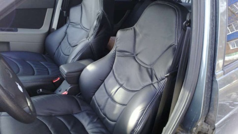 Recaro  чехлы универсальные экокожа черный черный комплект    фото 4