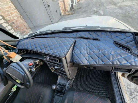 Накидка на панель ВАЗ 2114 2115 только европанель с синей ниткой экокожа фото 4