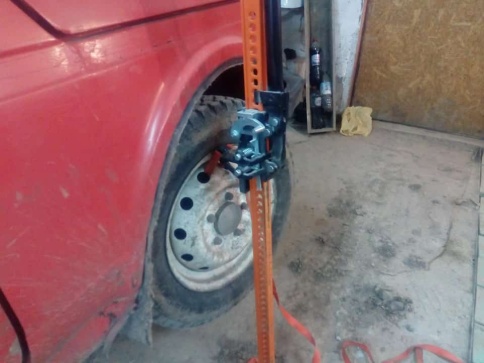 Автодело  домкрат 3т реечный 48" высота 130-1050мм    фото 5