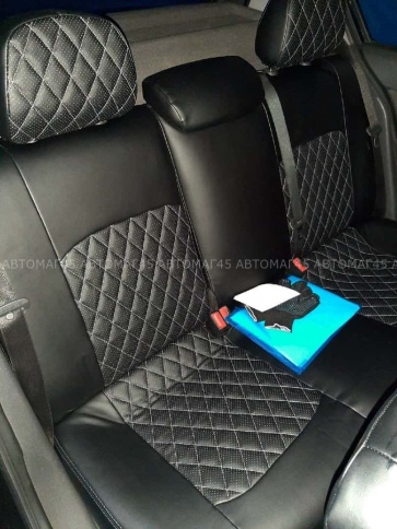 Авточехлы  Opel Astra H Опель Астра Н 2004-2011г экокожа черная красная нить ромб    фото 10