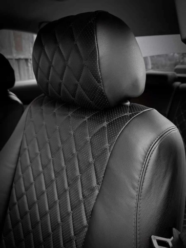 Авточехлы  Chevrolet Cruze Шевроле Круз экокожа черная черная нить ромб Барс     фото 4