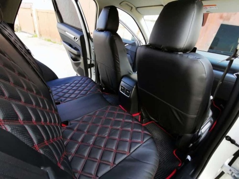 Авточехлы  Mazda CX-5 Мазда СХ-5 низ 3/3 верх 3/3 экокожа черная красная нить ромб    фото 6