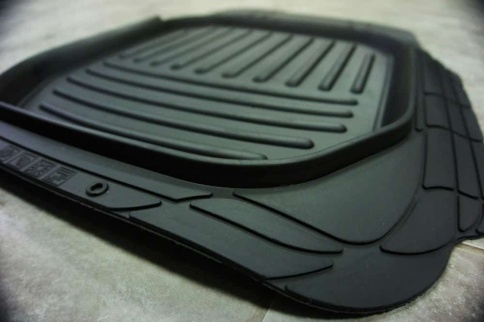 Carved I  коврик резиновый универ передний    фото 2