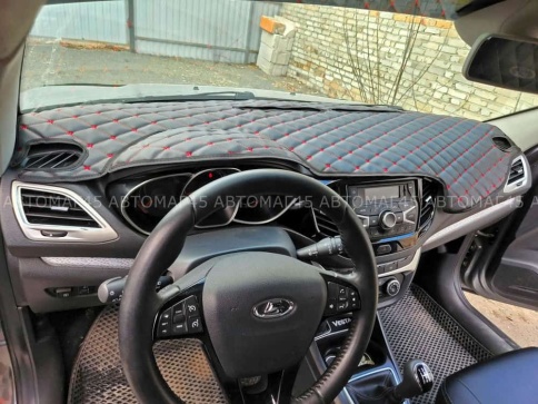 Накидка на панель Lada Vesta седан Веста Lada SW Vesta SW Cross с красной ниткой экокожа  фото 1