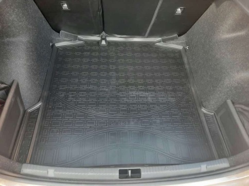 NorPlast коврик в багажник полиуретан Skoda Rapid с 13г Volkswagen Polo Лифтбэк c 20г без карманов фото 3