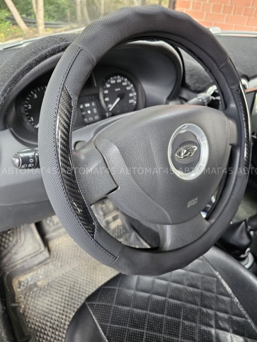 SALMAN  оплетка руля M экокожа перфорация 36-38см черная + карбон GYC-202-1  фото 4