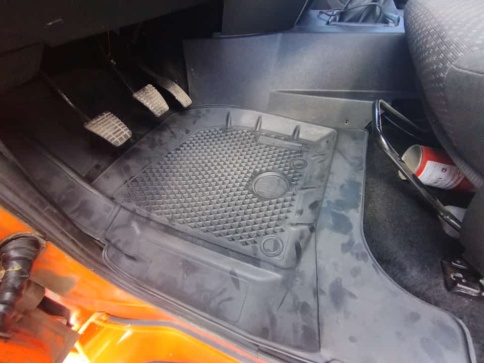 Form Коврики  в салон  УАЗ Патриот МКПП 2014-2021г полиуретан EVA 3D передние 2шт     фото 2