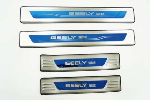 Накладки на внутр пороги Geely Tugella 2019-2024г широкие алюминий 4шт фото 4
