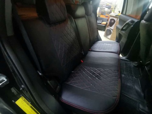 Авточехлы  Toyota Land Cruiser Prado 2009-2017г кузов J150 экокожа черный ромб    фото 2