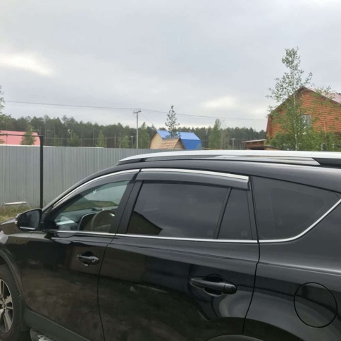 Дефлекторы окон Toyota RAV4 XA40 Тойота РАВ4 ХА40 2013-2019г с хромом комплект 4шт    фото 4