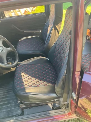 Авточехлы  ВАЗ 2107 экокожа черный с красной ниткой ромб Барс   фото 2