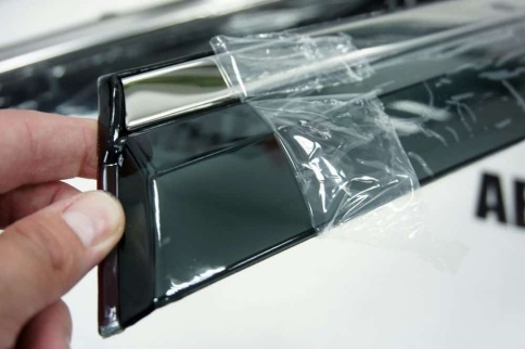 Дефлекторы окон Toyota RAV4 XA40 Тойота РАВ4 ХА40 2013-2019г с хромом комплект 4шт    фото 9