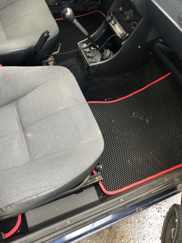 EVA ЭВА  коврики в салон ВАЗ 2101 2107 черные красный кант рисунок ромб комплект 5шт    фото 5