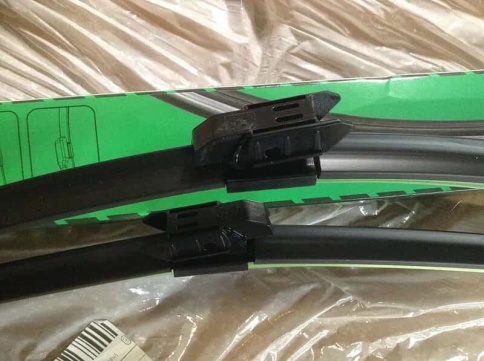 Pilenga щетка стекл-я Extra Line Lada Vesta с 19г Duster 17г Arkana бескаркасная 600/450мм 2шт фото 3