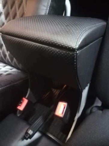 Подлокотник  Нива Ваз 2131 пятидверная до 11.2019г экокожа эко    фото 5