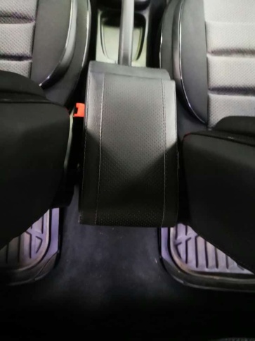 Подлокотник  Volkswagen Polo Фольцваген Поло седан 2010-2020г экокожа    фото 8