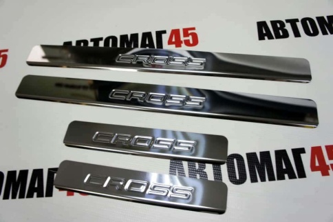 LIDER  Накладки на пороги  Лада Vesta Веста SW Cross NG 4 шт нержавейка    фото 2