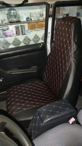 Авточехлы  ВАЗ 2107 экокожа черный с красной ниткой ромб Барс   фото 5