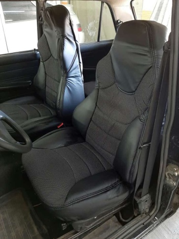 Recaro  чехлы универсальные экокожа черная жаккард комплект    фото 1