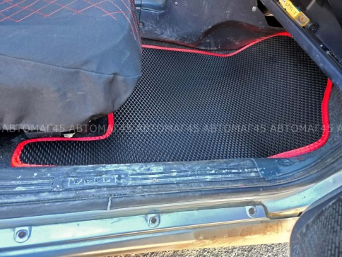 EVA ЭВА  коврики в салон ВАЗ 2109 2114 2115 черные красный кант рисунок ромб  комплект 5шт    фото 3