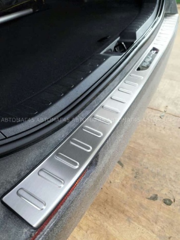 Накладка  на задний бампер Toyota RAV4 XA50 2018-2025г нержавейка хром 1шт фото 6