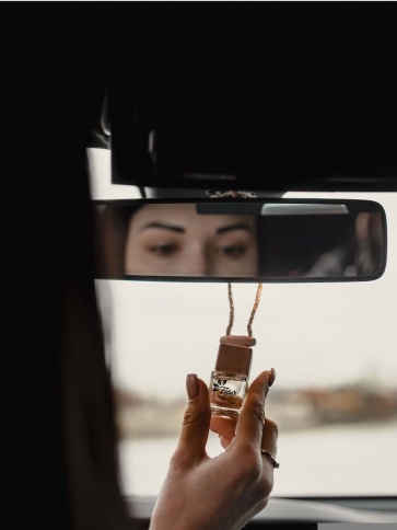 Fleur W№5  по мотивам Lady Million ароматизатор подвесной бочонок 7мл    фото 2