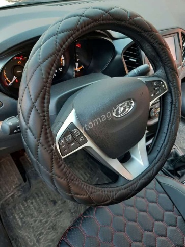 Autoprofi  оплетка руля экокожа спонжевая стёганая черный размер М SP-9010    фото 5