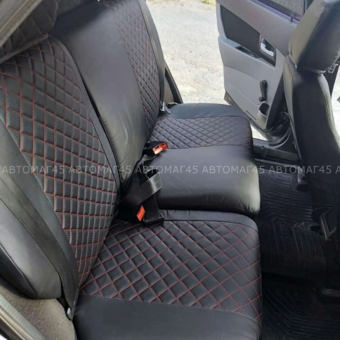 Авточехлы  ВАЗ 2111 2112 Приора хэтчбек до 2014г экокожа черная с красной ниткой ромб Барс   фото 2