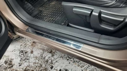 LIDER  Накладки на пороги  Nissan Qashqai Ниссан Кашкай 2006-2013г 4 шт нержавейка    фото 2