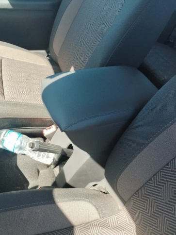 Подлокотник  Нива Урбан 2014-2025г Лада 4x4 экокожа    фото 4