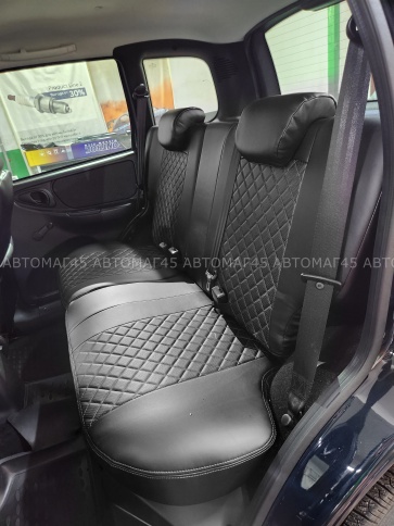 Авточехлы  Нива Шевроле Niva 2014-2020г Нива Travel с 2020г экокожа черная с серой ниткой ромб фото 5