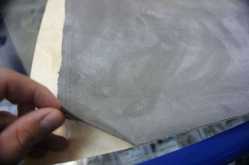 Алькантара  самоклеющаяся серебро 1м х 1,5м    фото 3