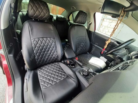 Авточехлы  Volkswagen Jetta Джетта 2010-2019г 6 поколение экокожа черная красная нить ромб    фото 1