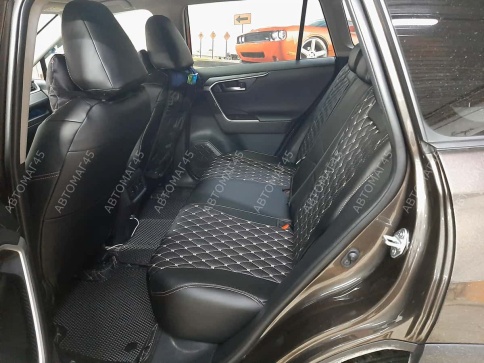 Авточехлы  Toyota Land Cruiser Prado 2017-2022г кузов J150 экокожа черная бежевая нить ромб Maximal фото 2