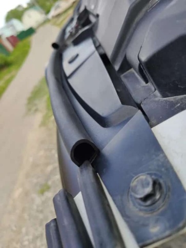 Carius уплотнитель капота Лада Веста Vesta Largus FL Arkana универсал автомобильный 3м фото 2