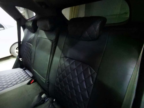 Авточехлы  Hyundai Tucson 3 2015-2021г Kia Sportage 16-22г 4 пок экокожа черная крас.нить ромб Динас фото 4